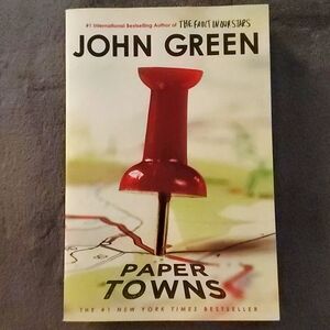 Paper Towns Novel by John Green